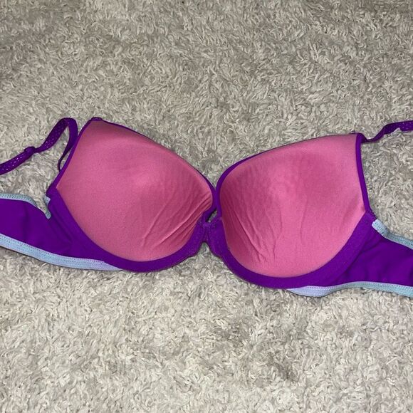 Victoria’s Secret pink push up bra 34c - Picture 3 of 4